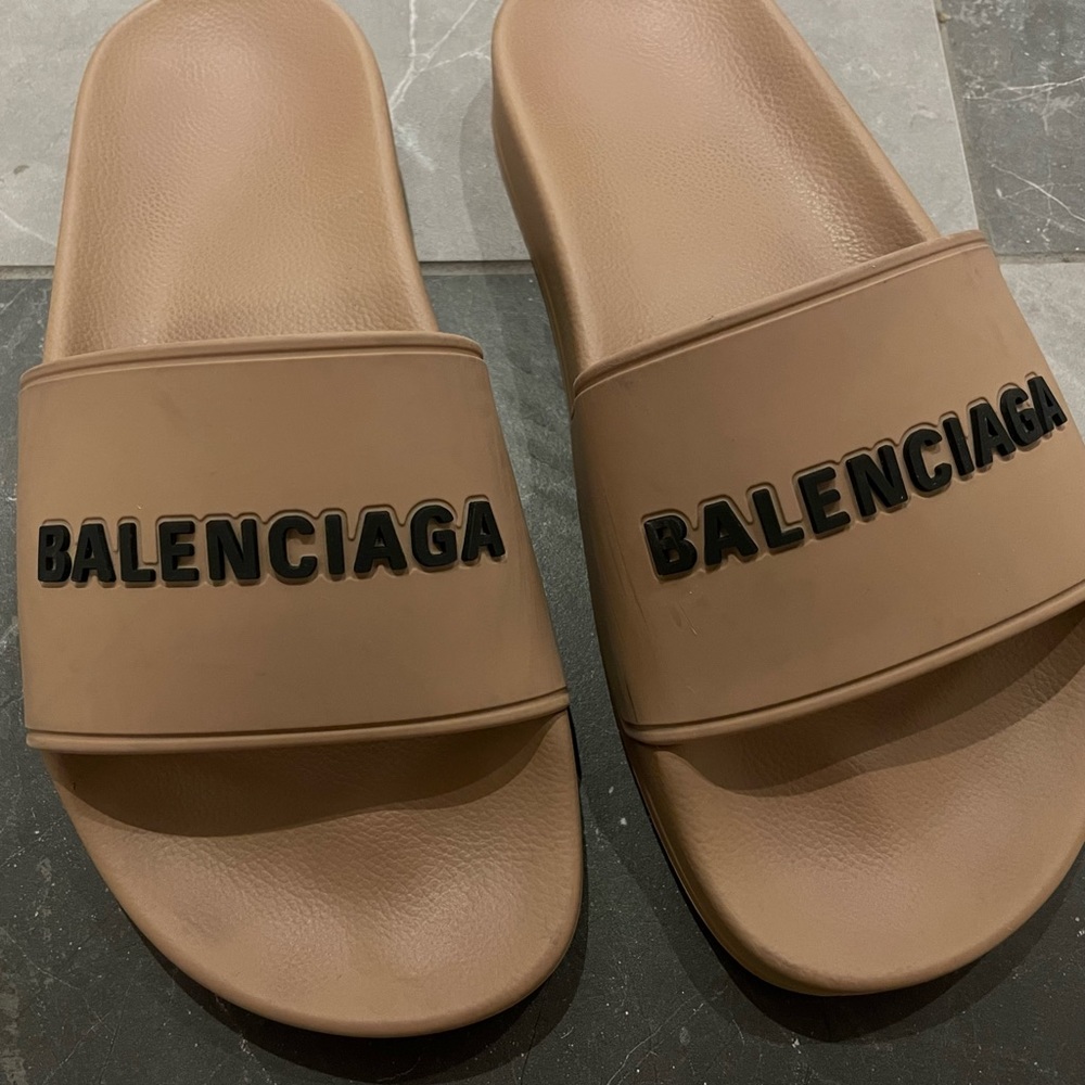 Balenciaga Logo Sport Slides (Beige/Black, US7) - fits like a 6 - Picture 4 of 7